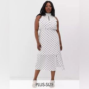 NWT Sleeveless Maxi dress, Size 14